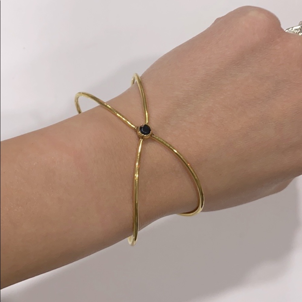 Leah Alexandra Cuff - Picture 2 of 2